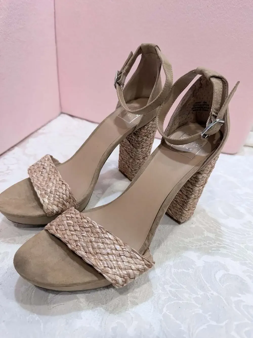 Kaari Blue Rory Neutral Woven Strap Ankle Strap Block Heel Sandals Size 10M